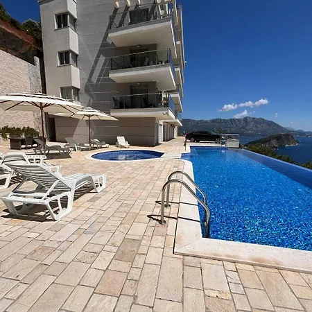 Romantic Hillside Escape Sea View And Infinity Pool Lägenhet